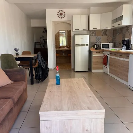 Très Joli T2 à 5 Min De La Appartement