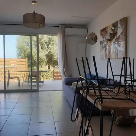Très Joli T2 à 5 Min De La Appartement Folelli